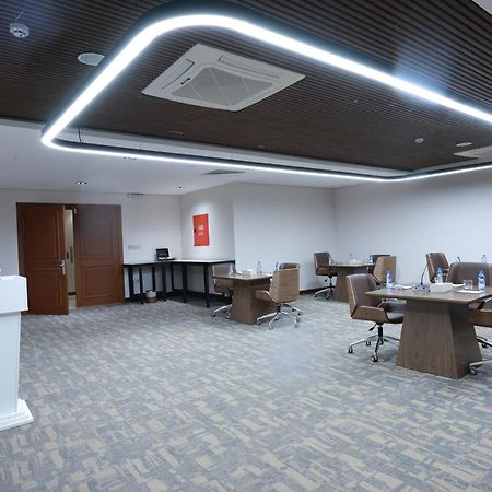 Samt Inn Hotel Rijad Zewnętrze zdjęcie