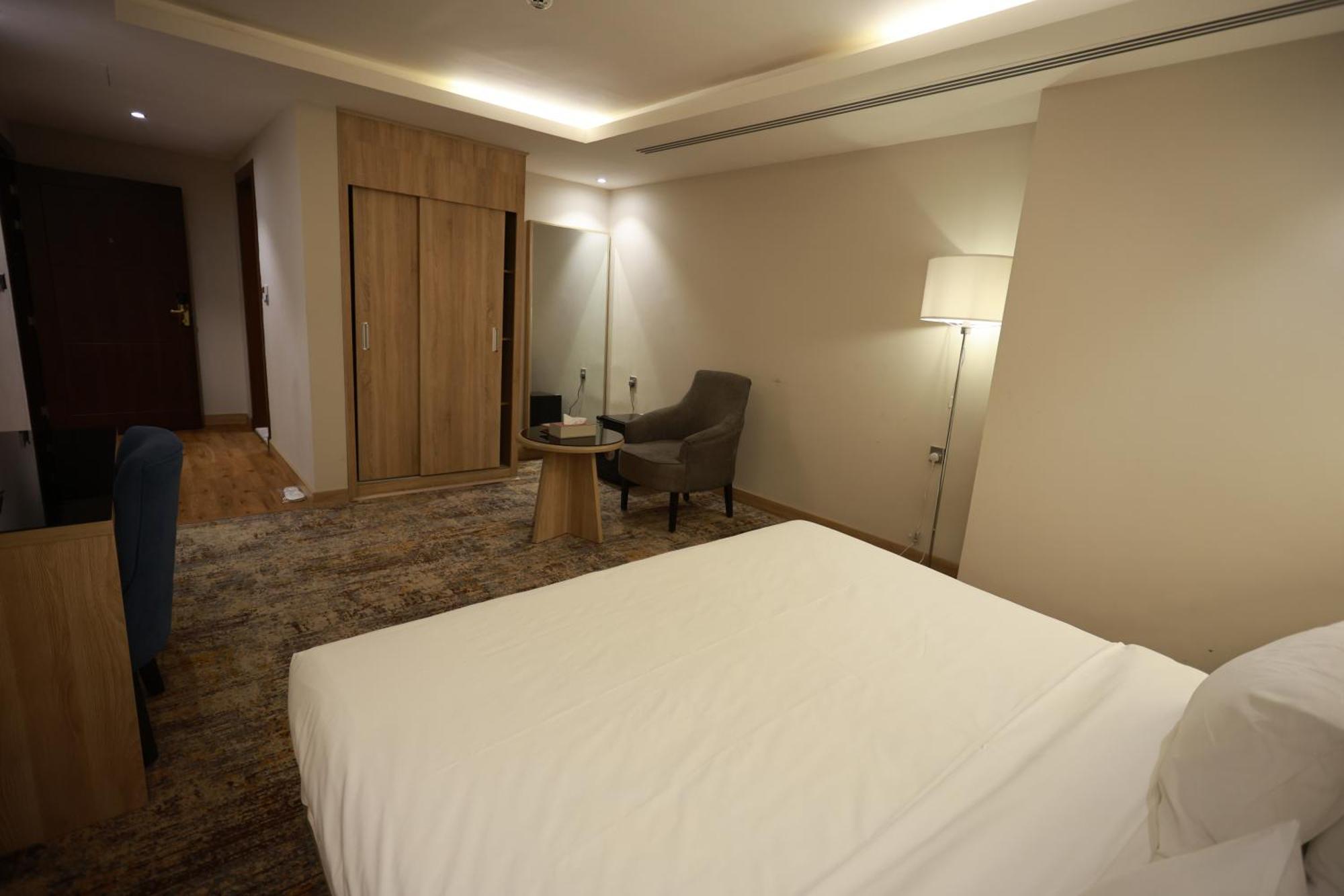 Samt Inn Hotel Rijad Zewnętrze zdjęcie