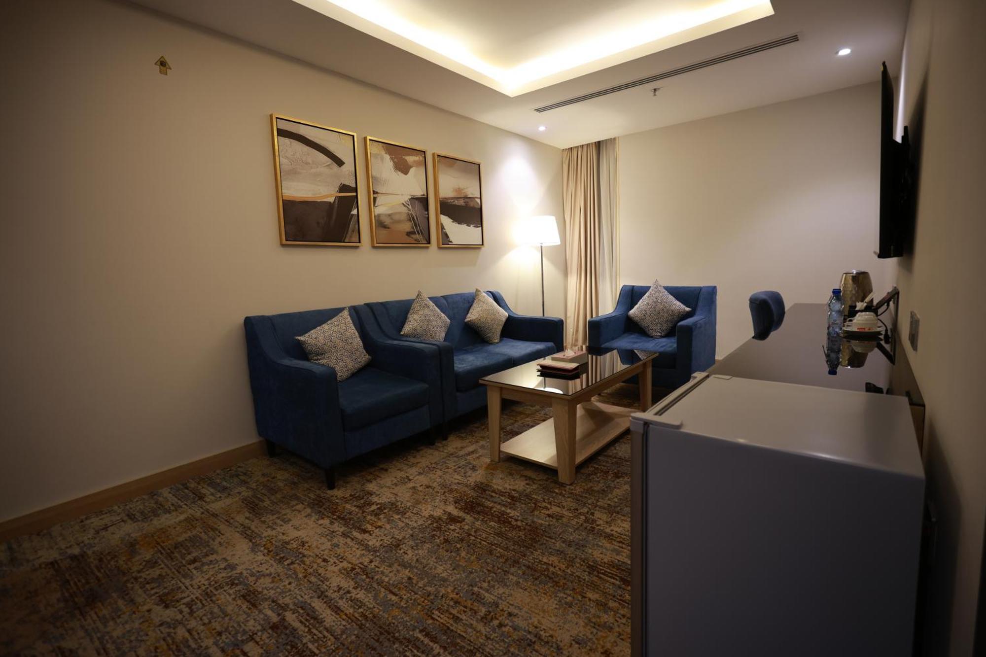 Samt Inn Hotel Rijad Zewnętrze zdjęcie