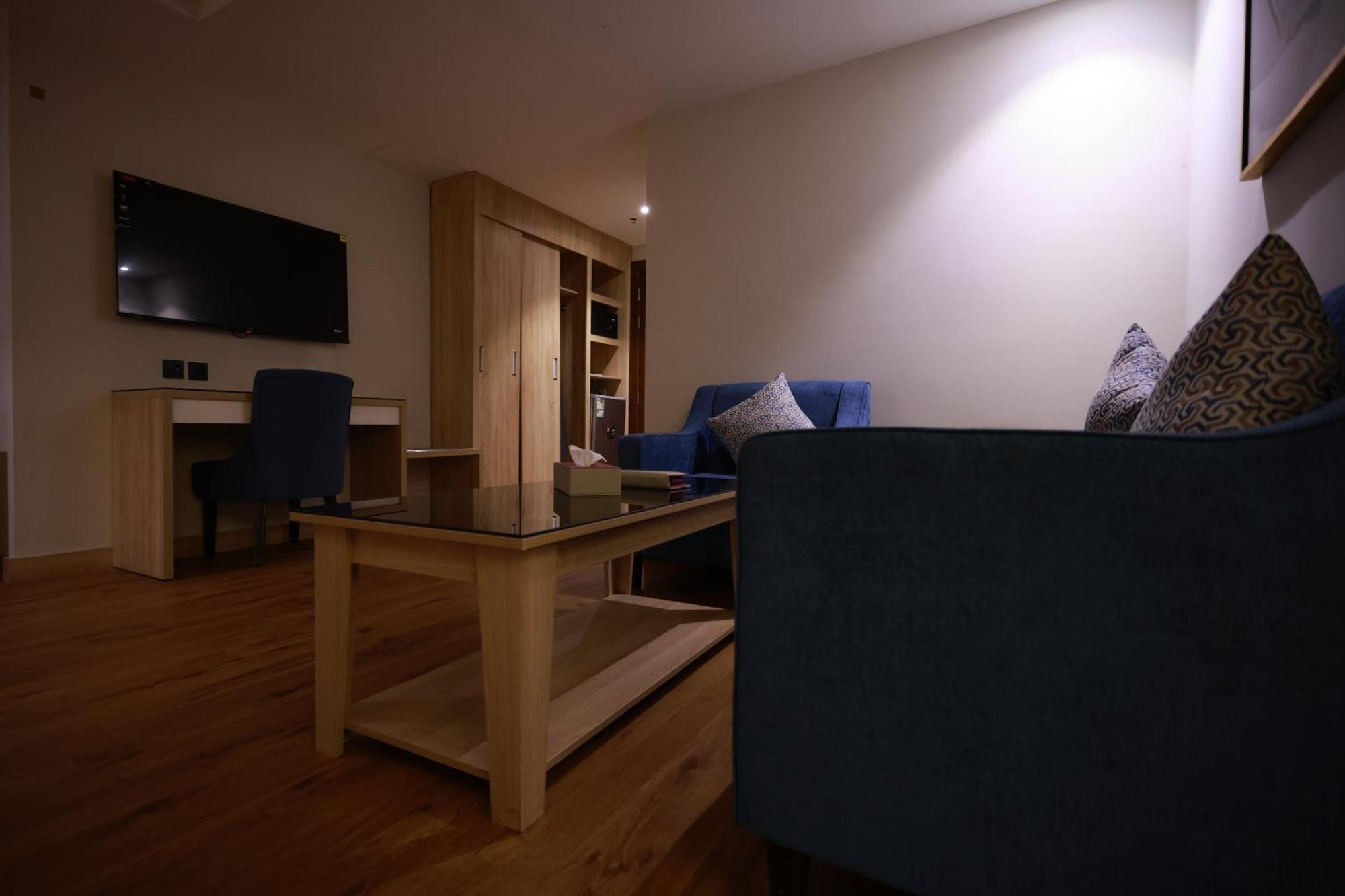 Samt Inn Hotel Rijad Zewnętrze zdjęcie